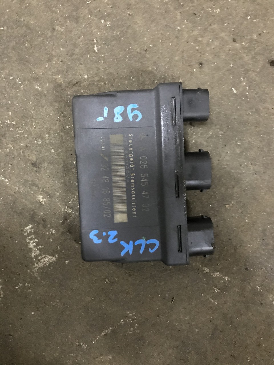 Блок управления ABS Mercedes-Benz CLK-class C208