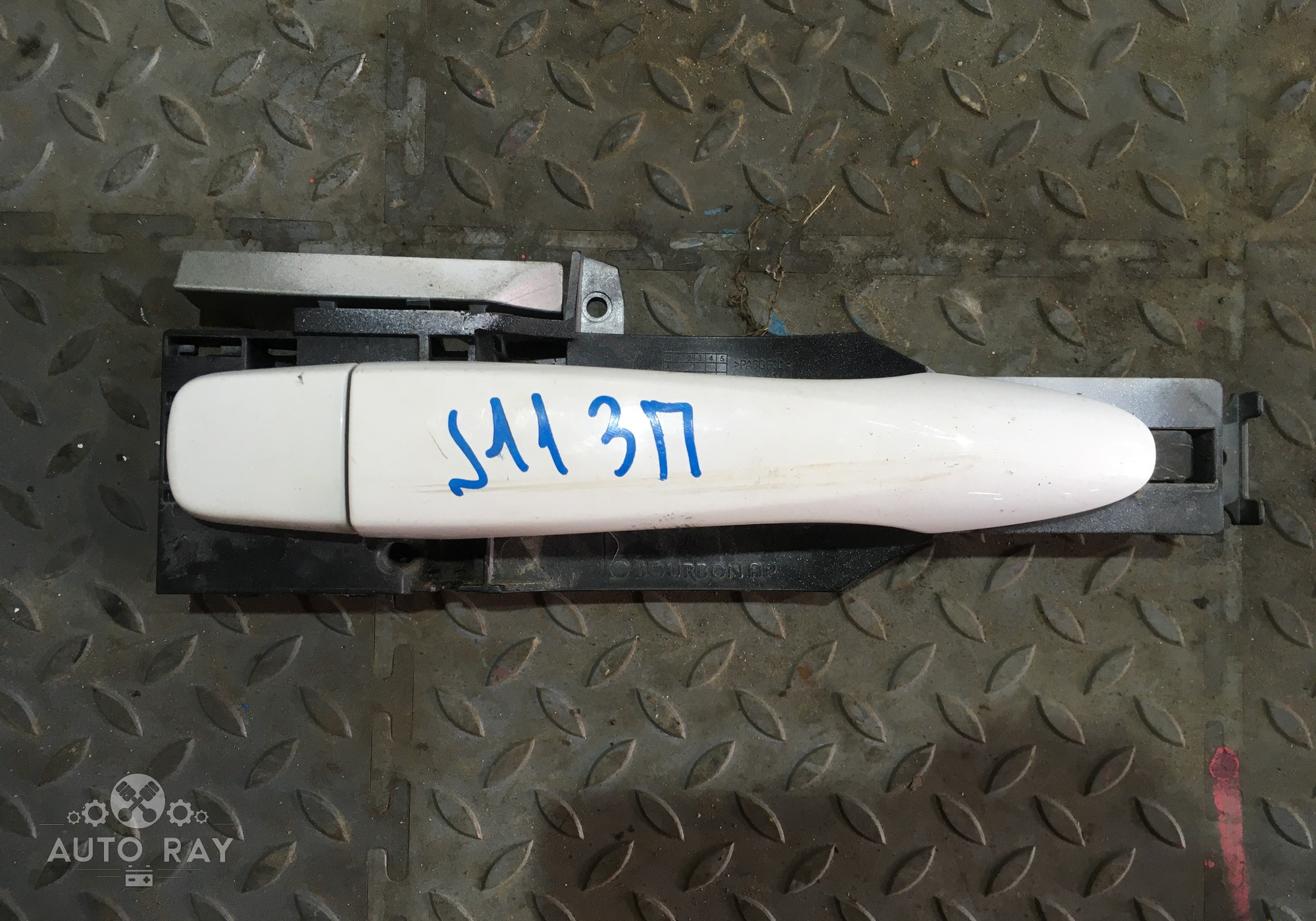806404EA1B Ручка двери наружная задняя правая / левая для Nissan Qashqai J11 (с 2013 по 2022)