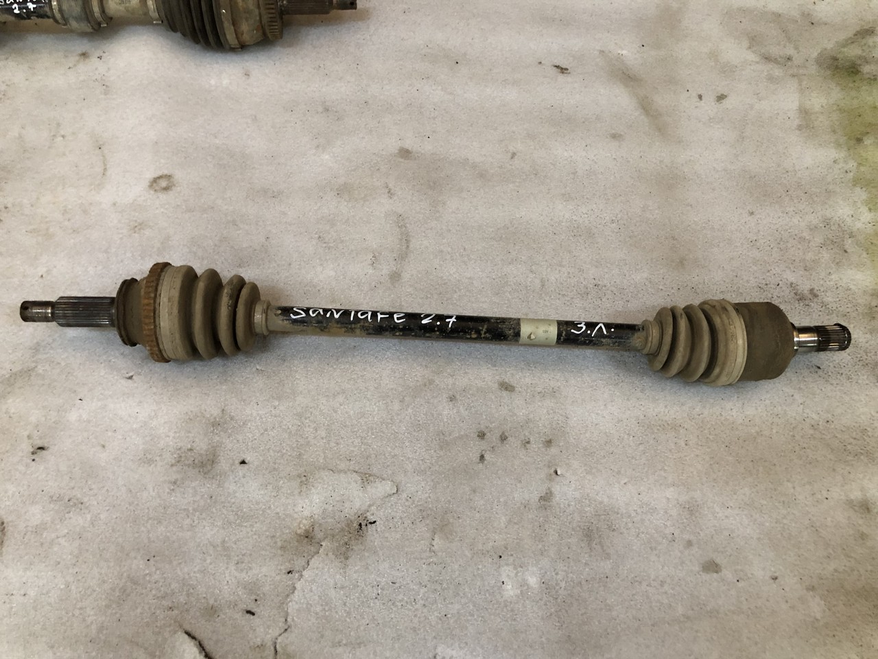 Полуось (привод) задний Hyundai Santa Fe II