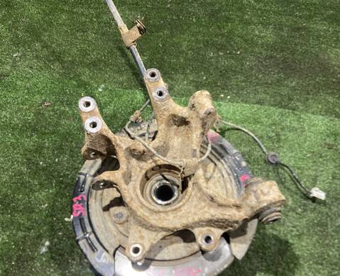 527103W100 Кулак поворотный задний левый со ступицей для Kia Sportage III (с 2010 по 2016)