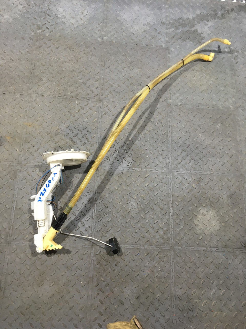 Датчик уровня топлива Volkswagen Tiguan II