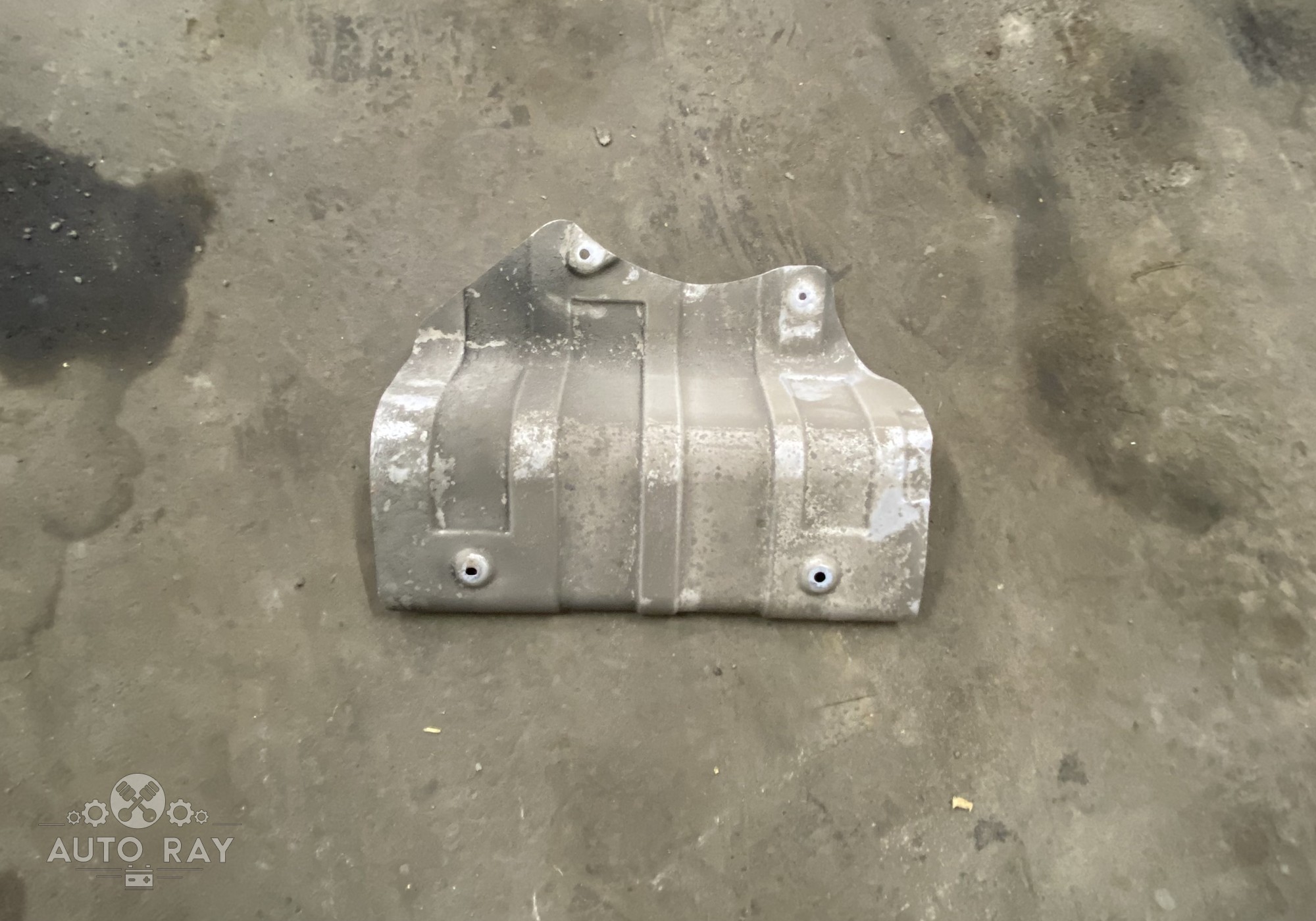 Экран тепловой для Chevrolet Monza II (с 2019)