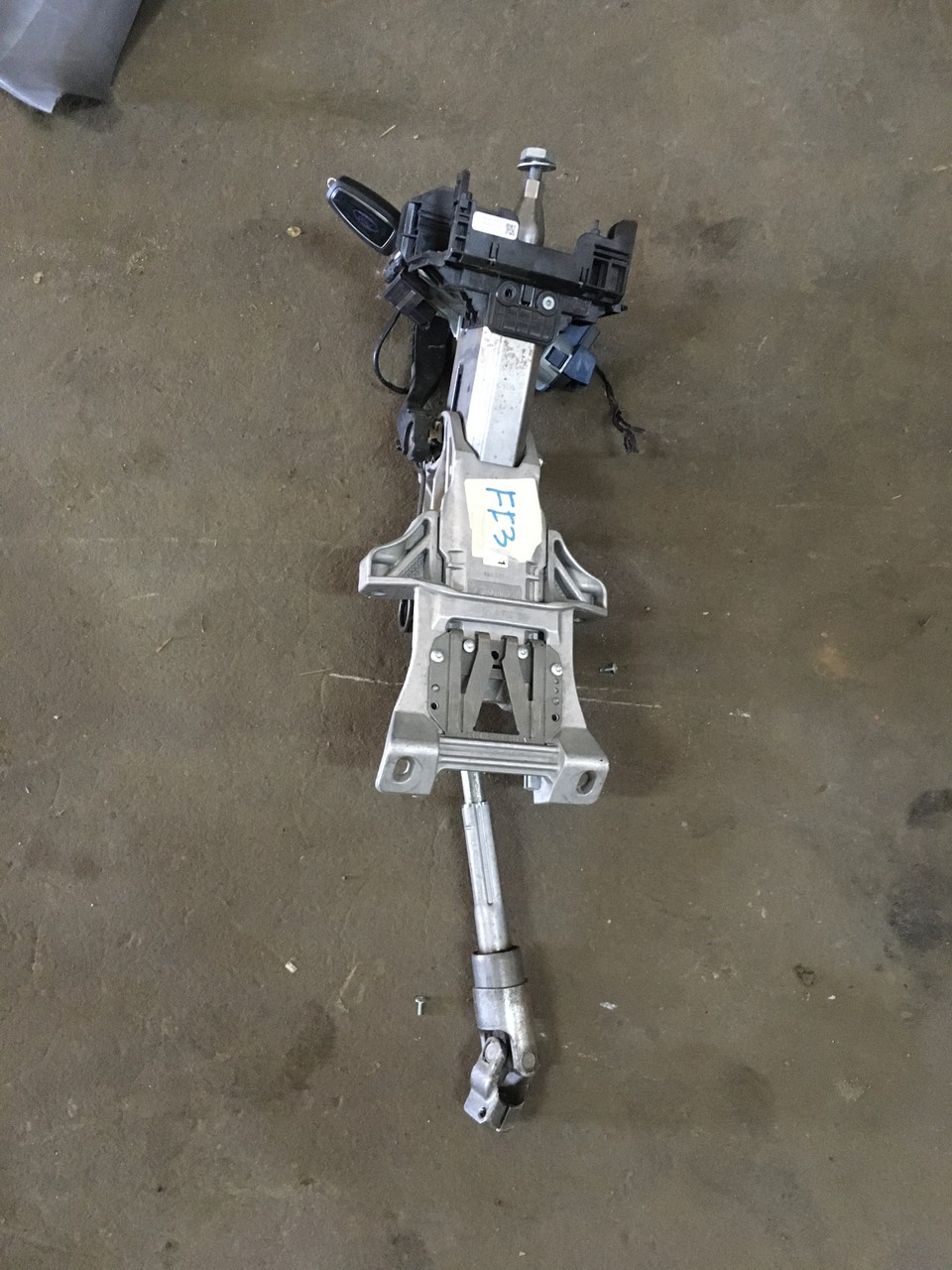 Колонка рулевая Ford Focus III