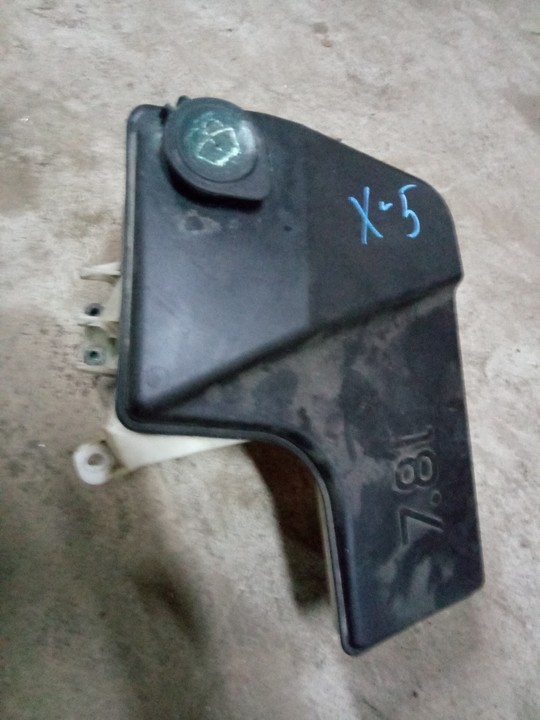 Бачок омывателя BMW X5 E53