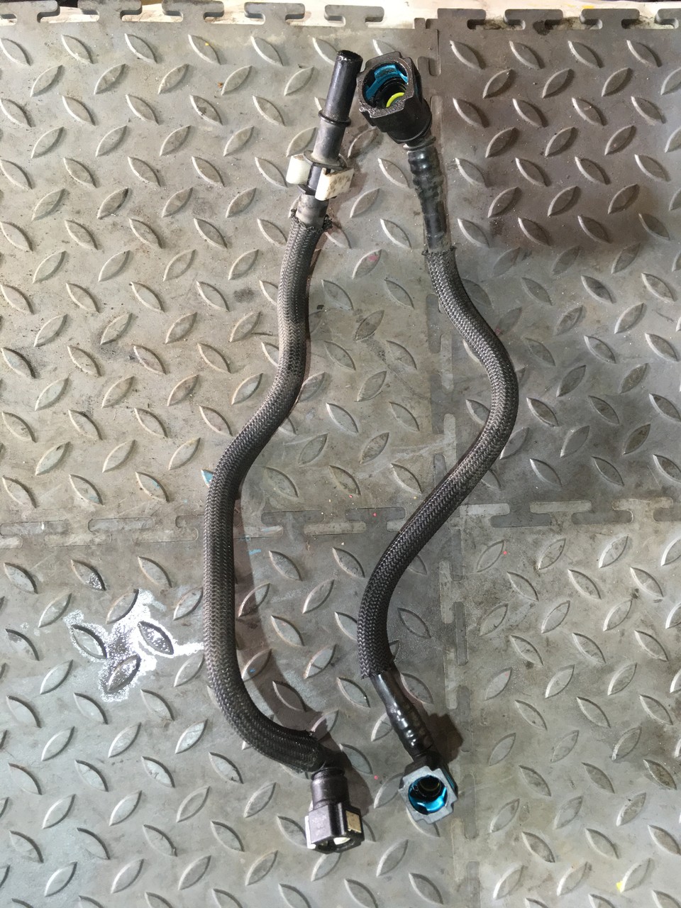 Трубка топливная Nissan Qashqai J11