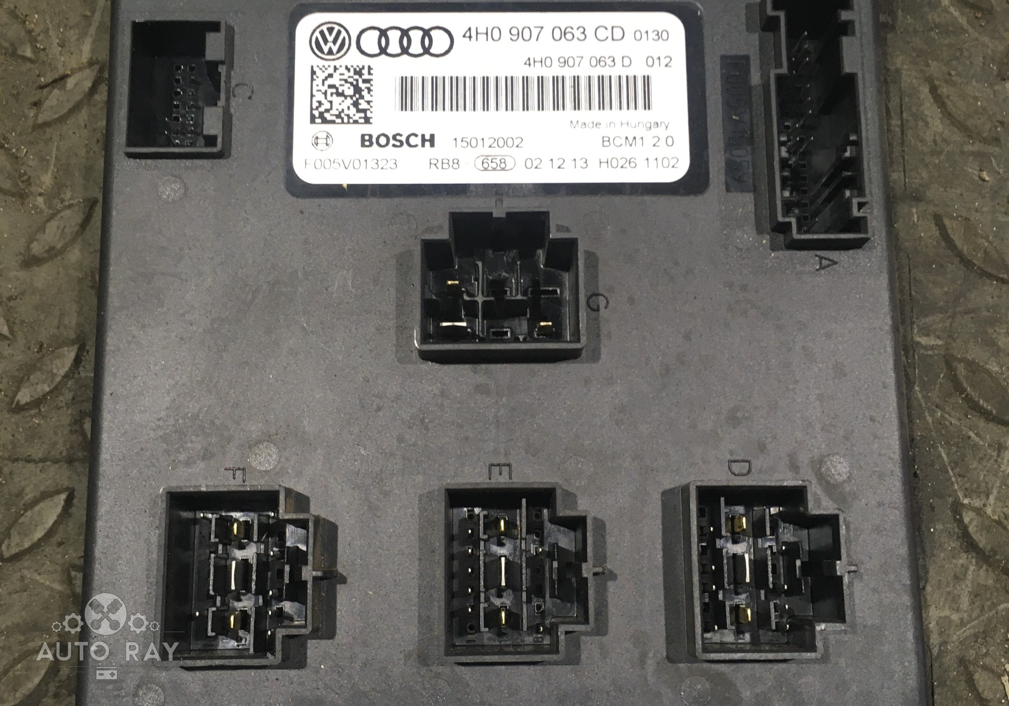 4H0907063CD Блок комфорта для Volkswagen Touareg II (с 2010 по 2018)