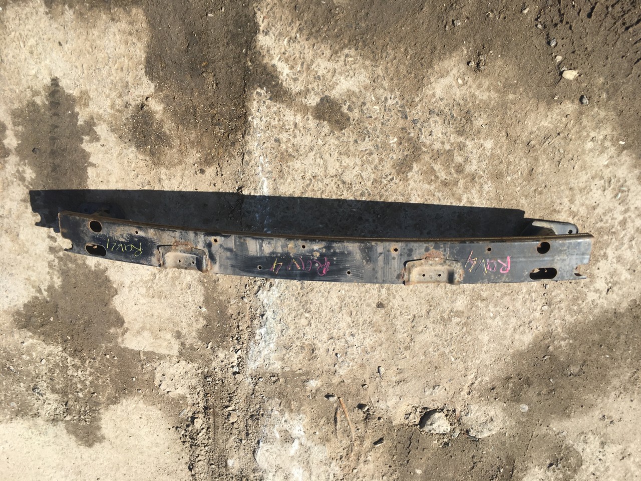 Усилитель заднего бампера Toyota RAV4 CA40