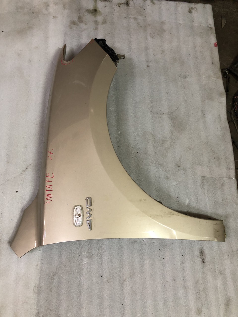 Крыло переднее правое Hyundai Santa Fe II