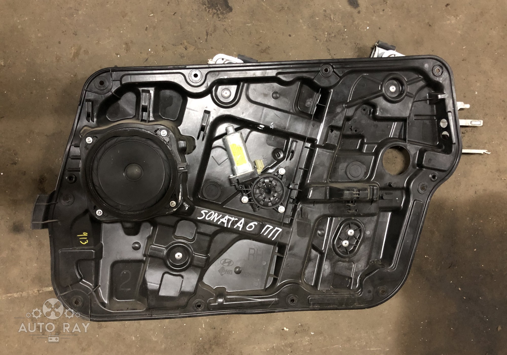 824813Q001 Стеклоподъемник электрический передний правый ! для Hyundai Sonata VI YF (с 2009 по 2014)
