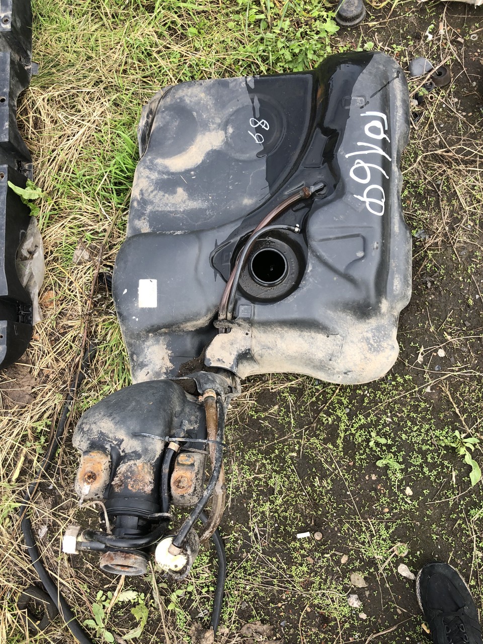 Бак топливный Volkswagen Golf II