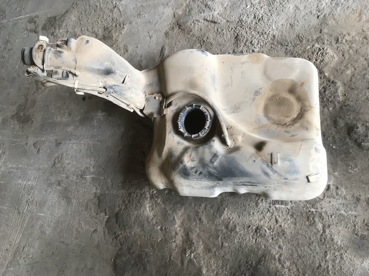 Бак топливный Chery Amulet / A15