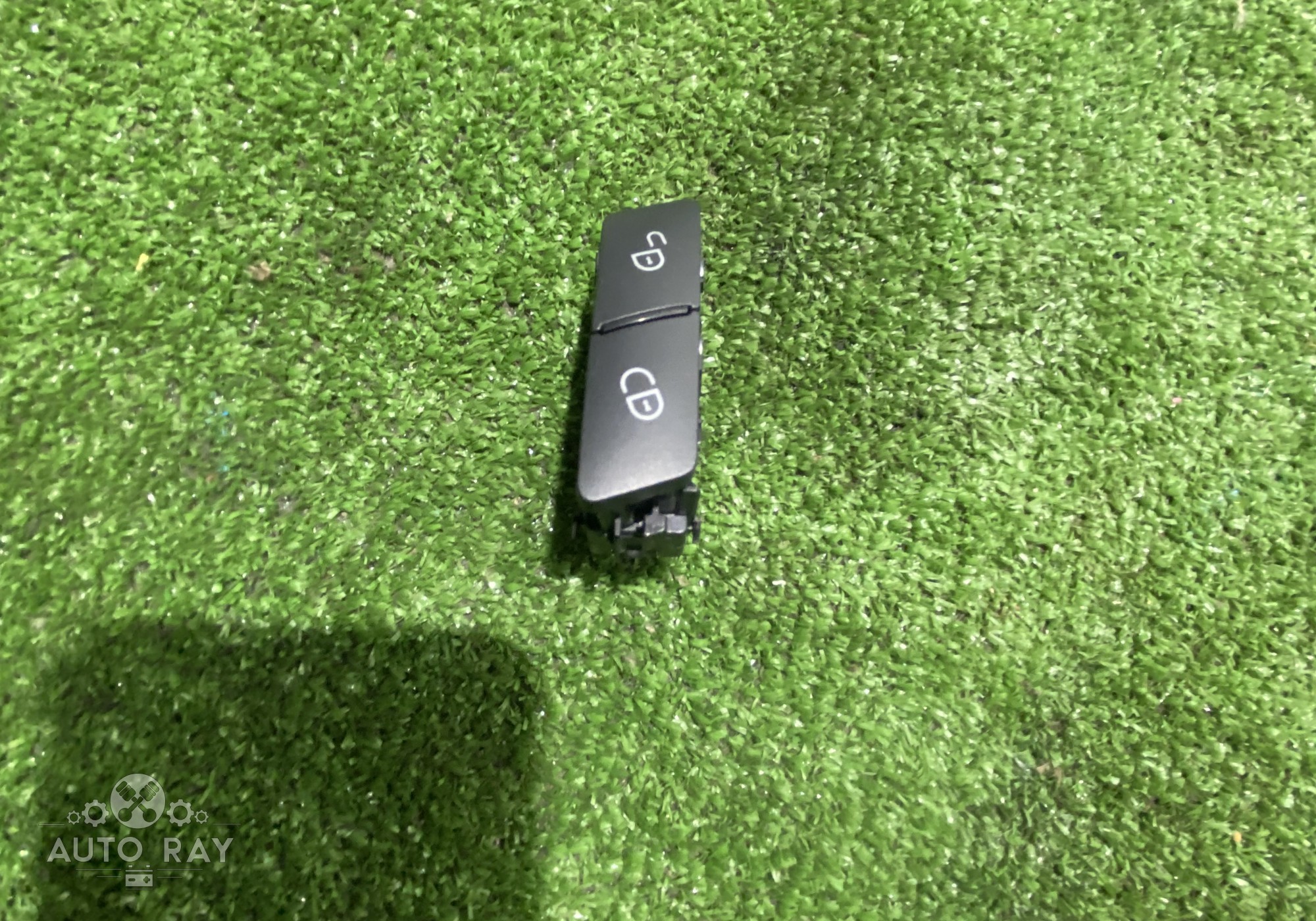 A2049058502 Кнопка центрального замка омывателя для Mercedes-Benz GLE