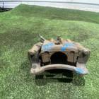 582302S000 Суппорт задний правый для Kia Sportage