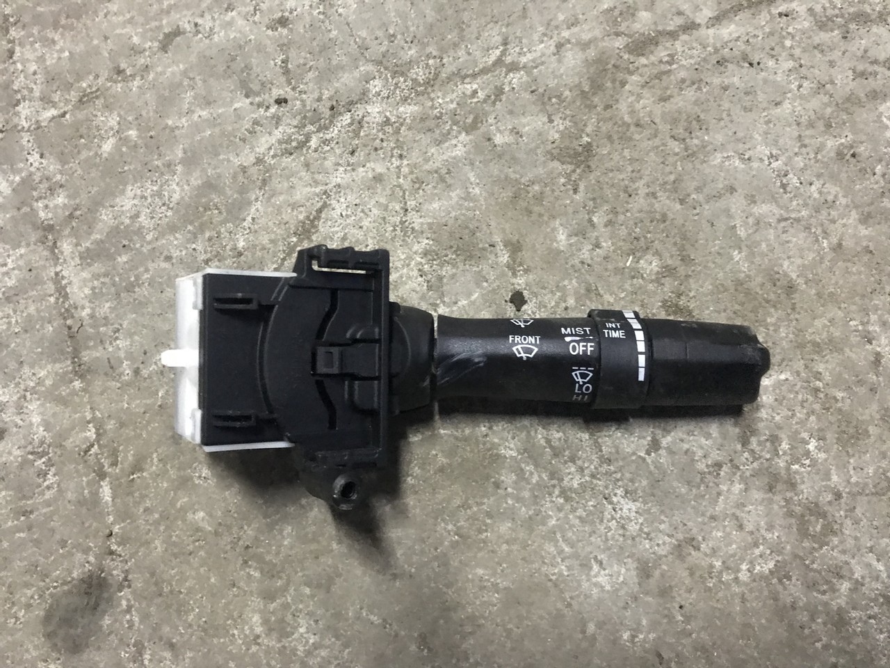Переключатель подрулевой дворников Chery Bonus