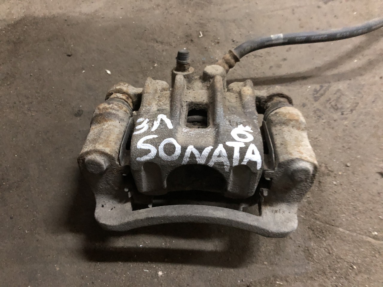 Суппорт задний левый Hyundai ix35