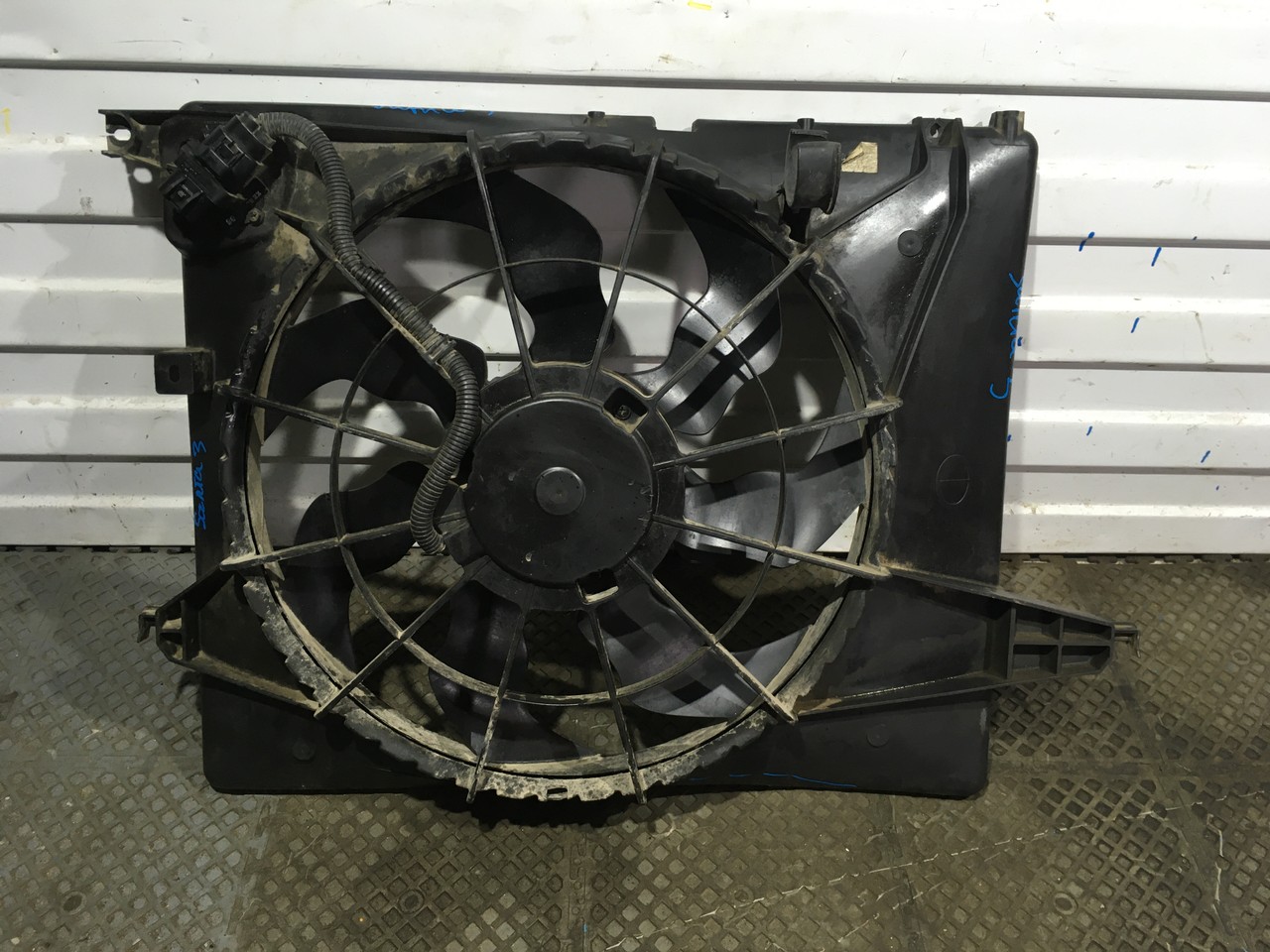 Вентилятор радиатора Hyundai Santa Fe III