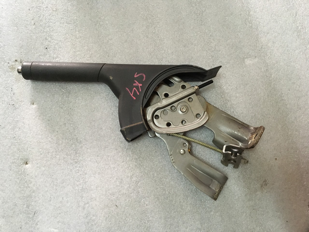 Рычаг стояночного тормоза Suzuki SX4 I Classic