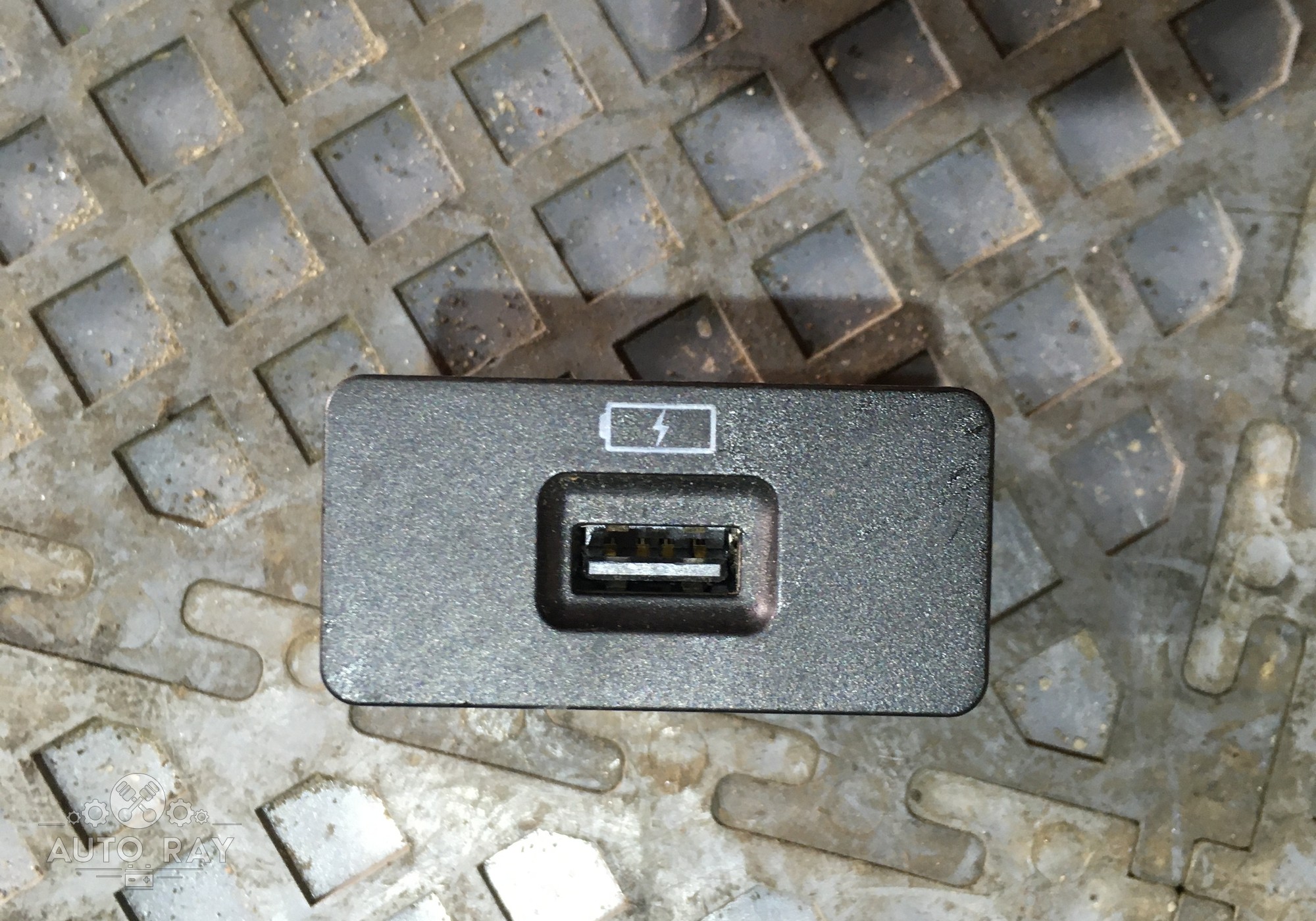 703000140AA Разъем USB для Exeed VX (с 2021)