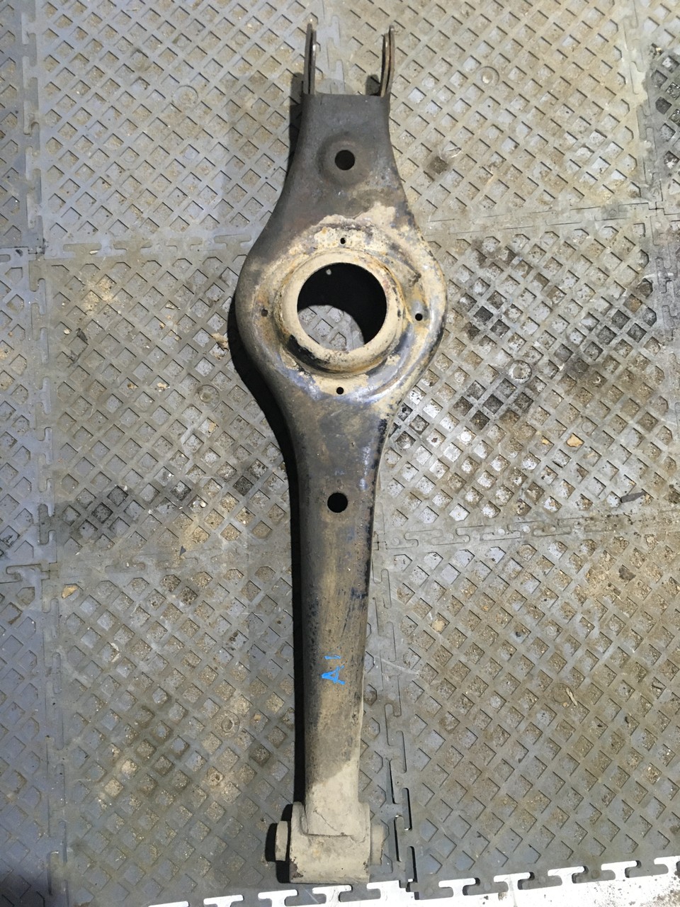 Рычаг задний под пружину SsangYong Actyon II