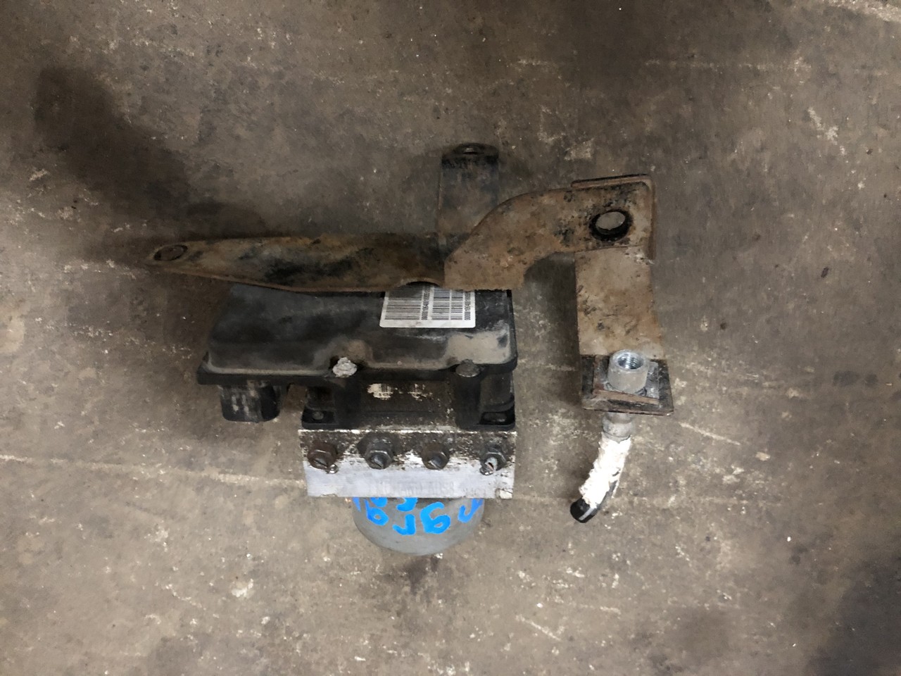 Блок ABS (насос) Geely Emgrand EC7