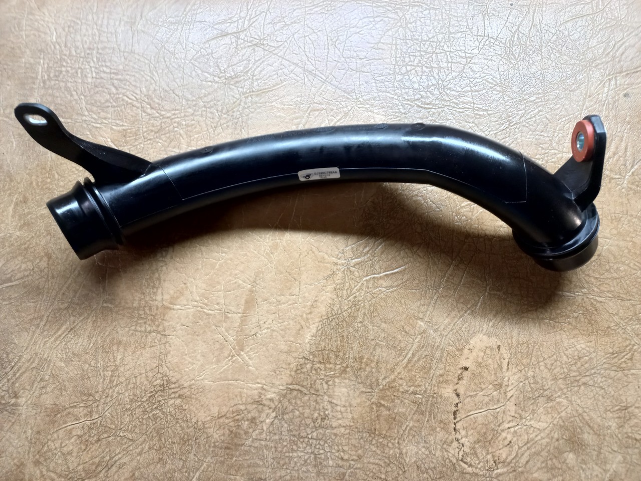 Патрубок интеркулера Land Rover Range Rover Evoque