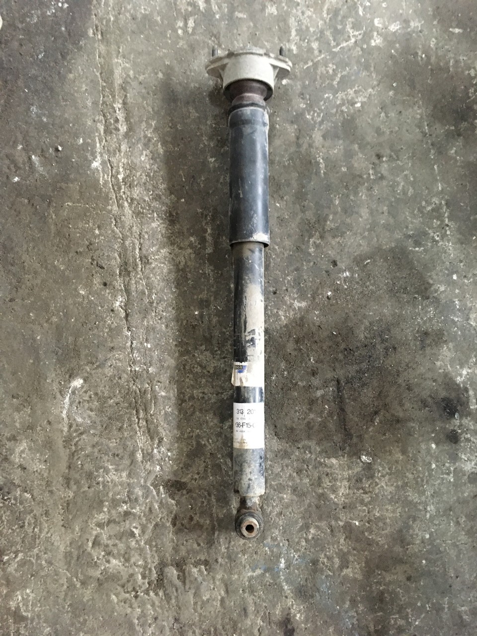 Амортизатор задний Mercedes-Benz GLK-class X204