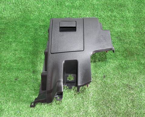 5530233280 Накладка декоративная в торпедо под рулевой колонкой для Toyota Camry XV70 (с 2017)