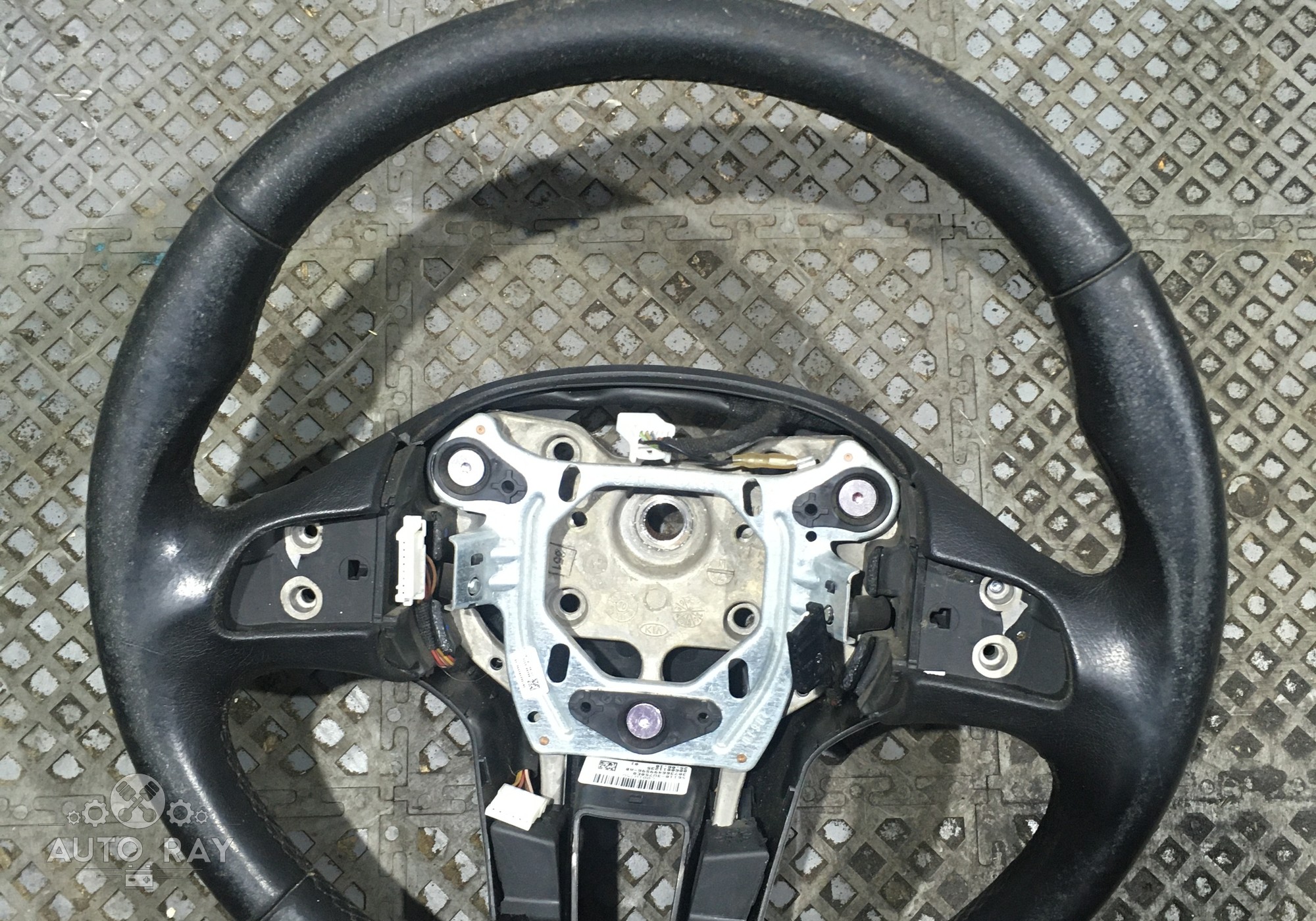 561103U751EQ Рулевое колесо / Руль для Kia Sportage III (с 2010 по 2016)