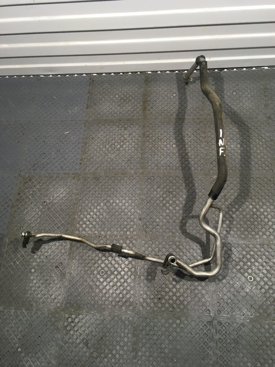 Трубка кондиционера Infiniti QX56 II