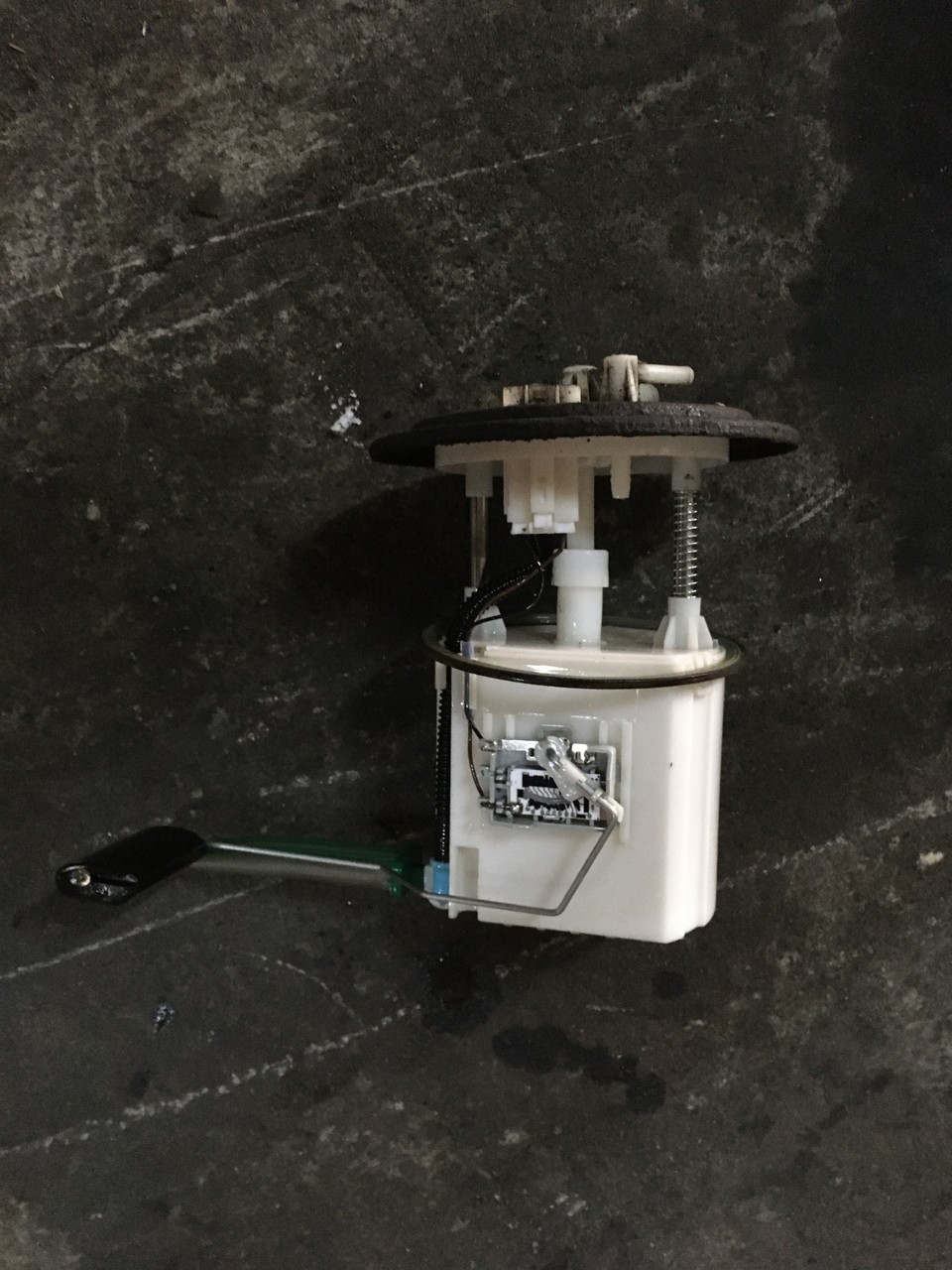 Насос топливный SsangYong Actyon Sports I