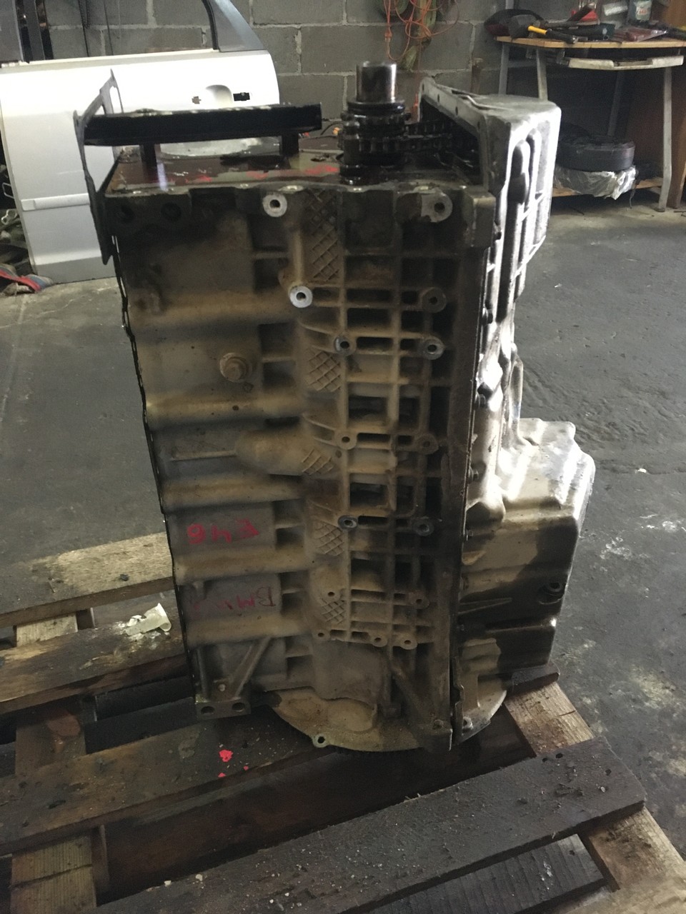 Блок цилиндров двигателя в сборе (шорт-блок) BMW 3 E46