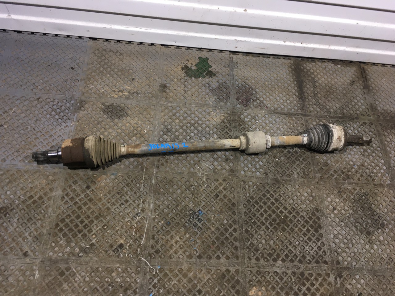 Полуось (привод) правый в сборе Hyundai Solaris II