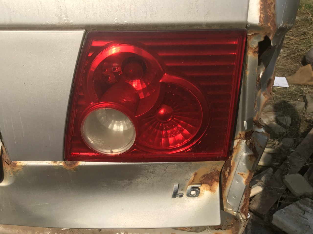 Фонарь задний внутренний правый Chery Amulet / A15