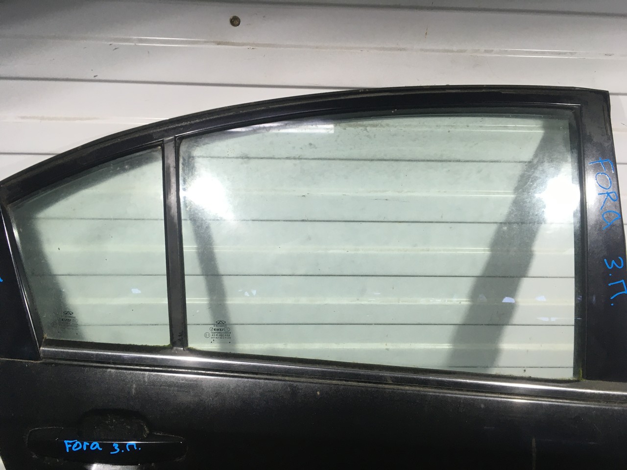 Стекло двери Chery Fora / A5