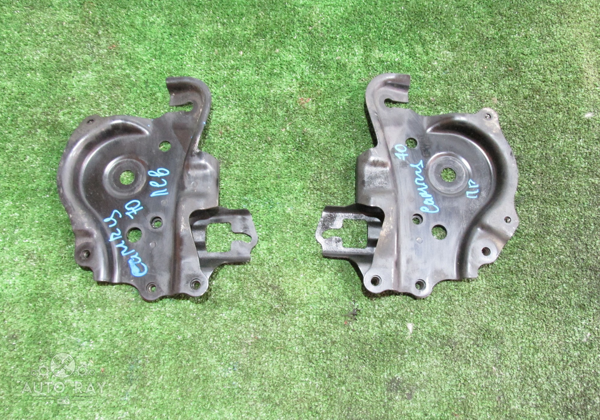 5102433080 Кронштейн передней балки правый / левый для Toyota Camry XV70 (с 2017)