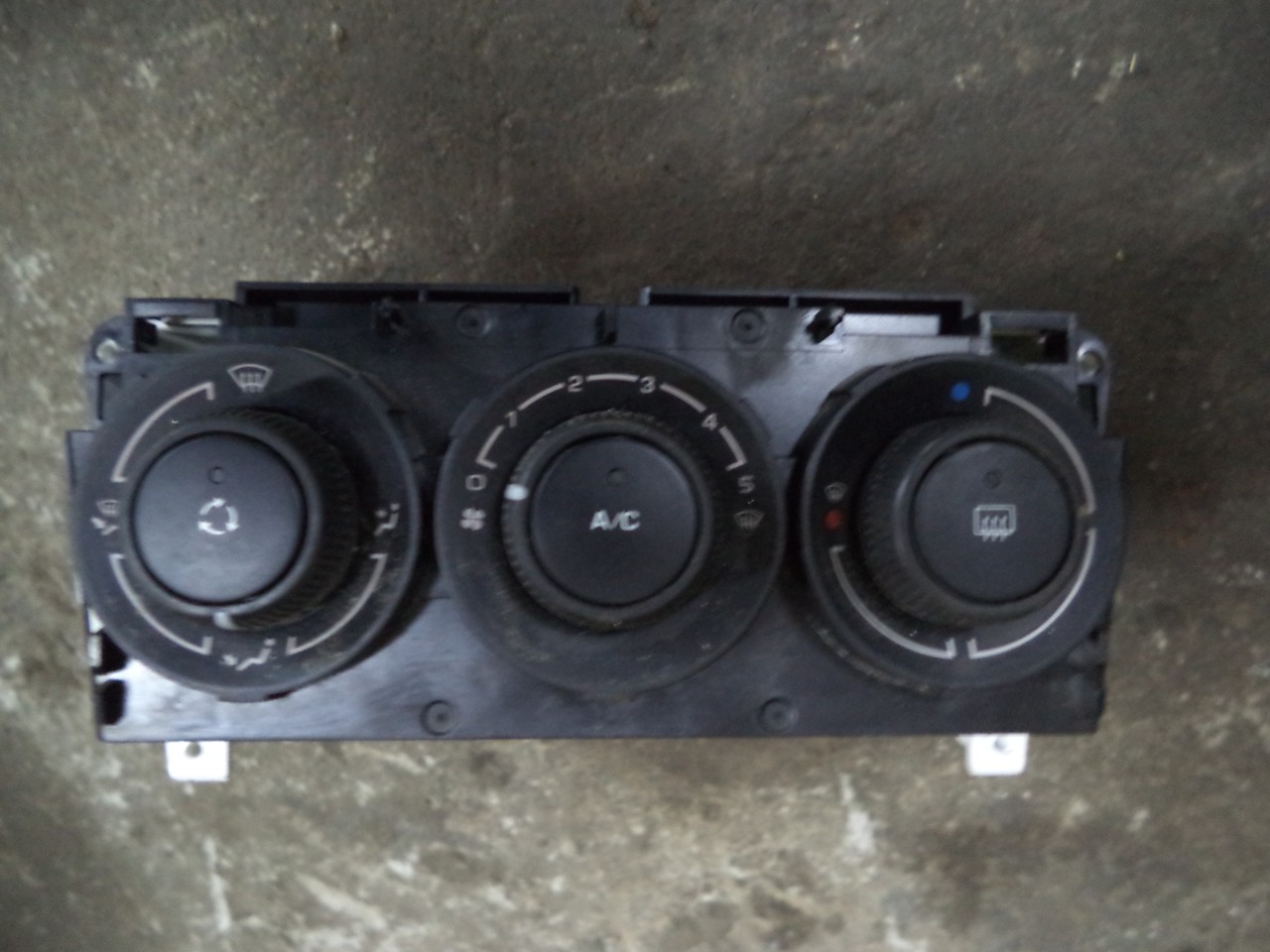 Блок управления отопителем Peugeot 308 I