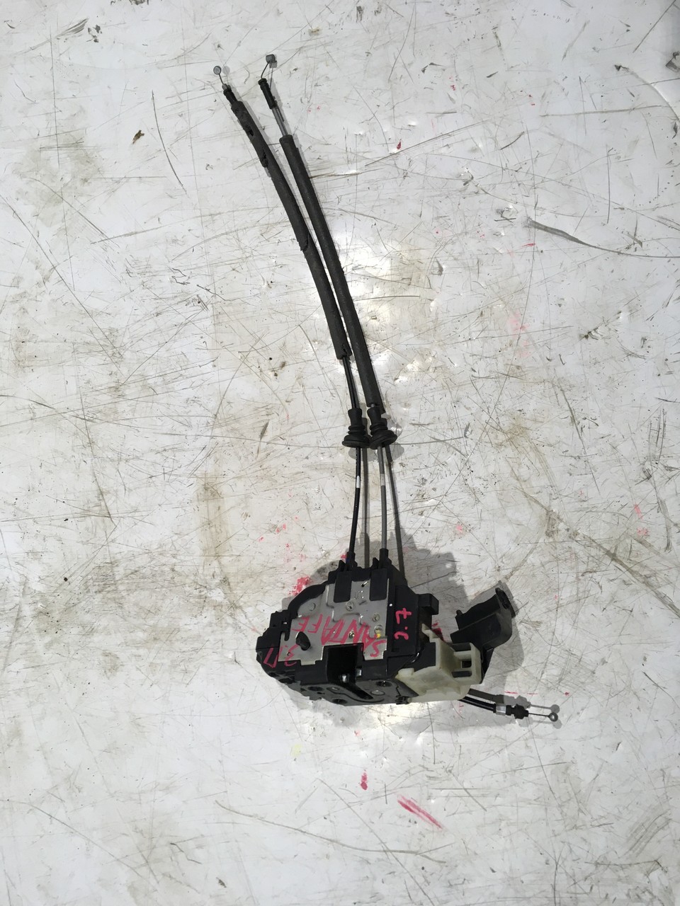 Замок задний правый Hyundai Santa Fe II