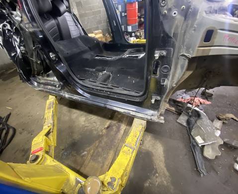 6RU809606C Порог со стойкой правый для Volkswagen Polo V (с 2009 по 2020)