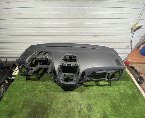 847102S1009P Передняя панель салона / торпедо / с подушкой безопасности для Hyundai ix35 (с 2010 по 2015)