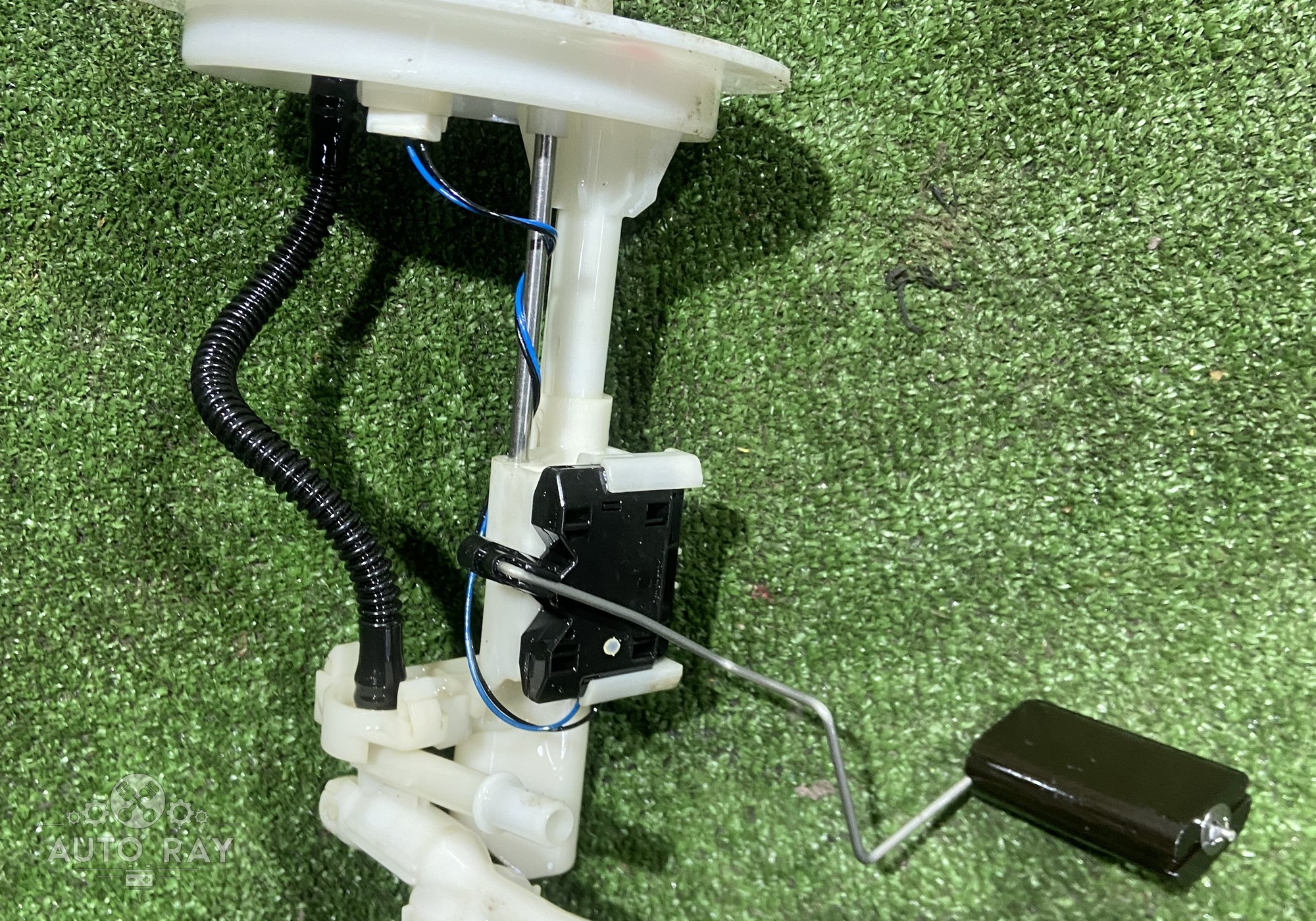 A1664703194 Датчик уровня топлива для Mercedes-Benz GLE