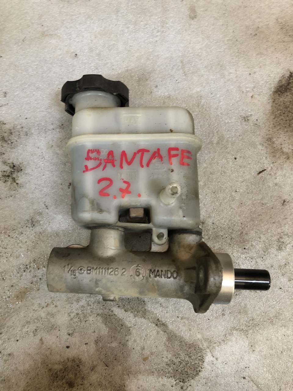 Главный тормозной цилиндр Hyundai Santa Fe II