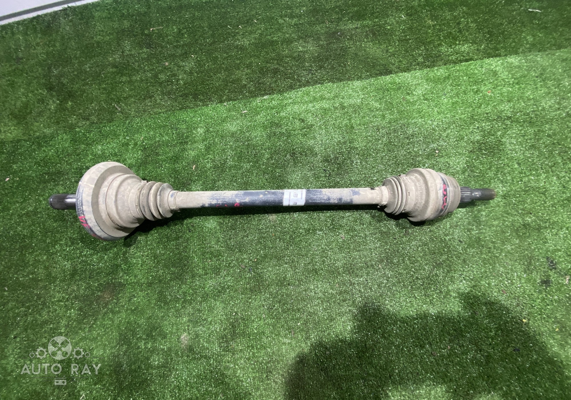 A1663506800 Полуось (привод) задний левый для Mercedes-Benz GLE W166 (с 2015 по 2018)