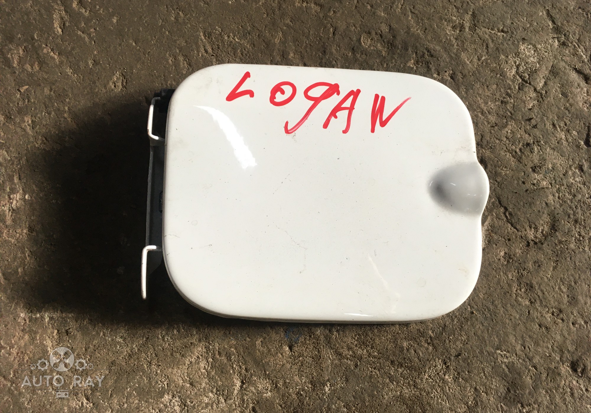 6001546761 Лючок бензобака для Renault Logan I (с 2004 по 2015)