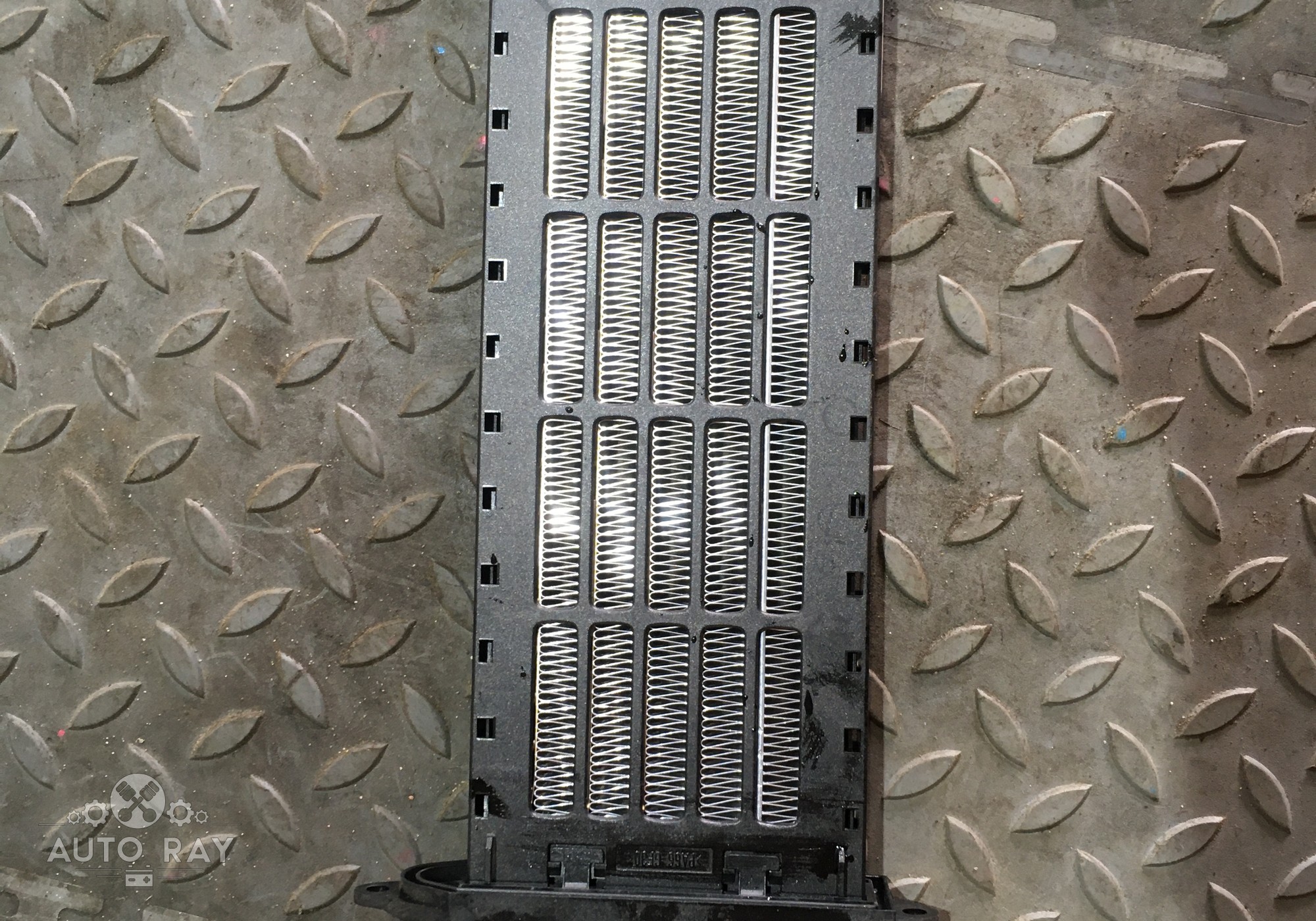 271904BR0A Радиатор отопителя электрический для Nissan Qashqai J11 (с 2013 по 2022)
