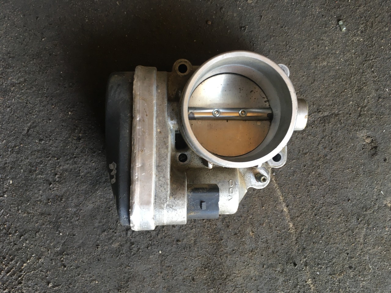 Заслонка дроссельная BMW 3 E46