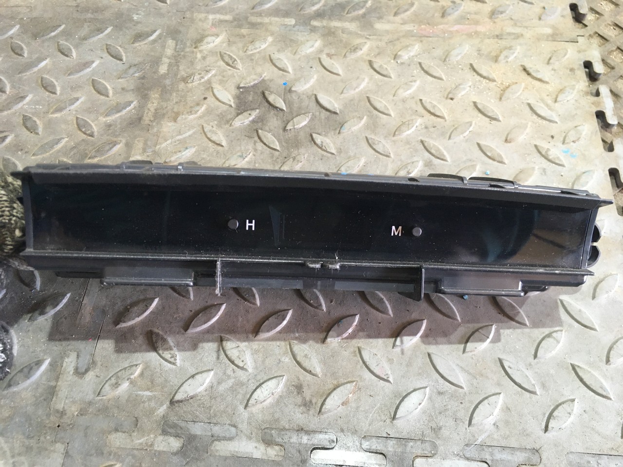 Часы Toyota Camry XV50