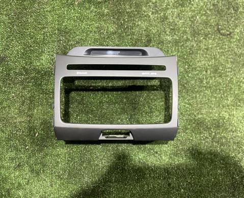 U097833810 Рамка магнитолы для Kia Sportage III (с 2010 по 2016)