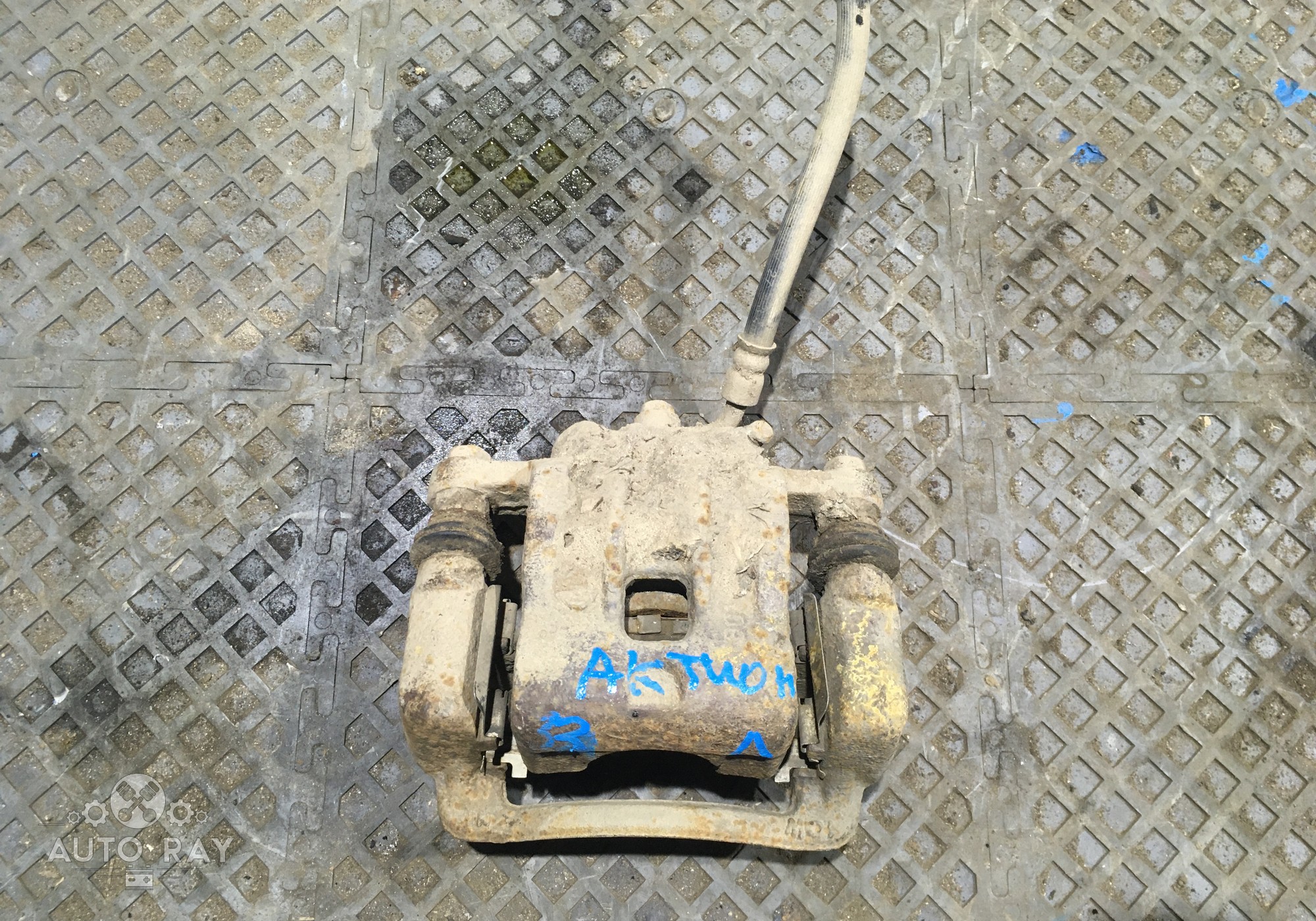 4841034050 Суппорт задний левый для SsangYong Actyon