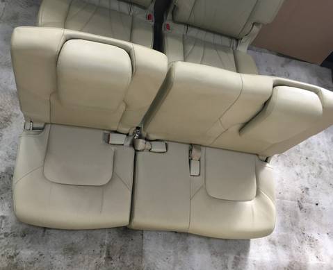 Сиденье салонное / задний + средний ряд для Infiniti QX56 II (с 2010)