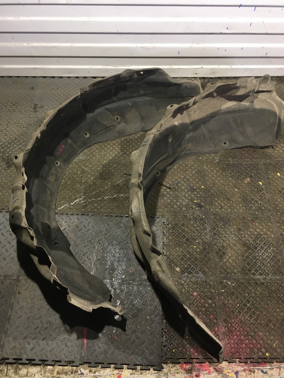 Локер задний правый / левый Toyota RAV4 CA40